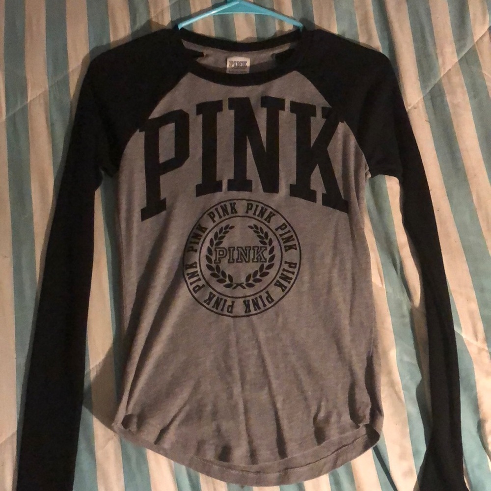pink/victoria secret long sleeve tee
